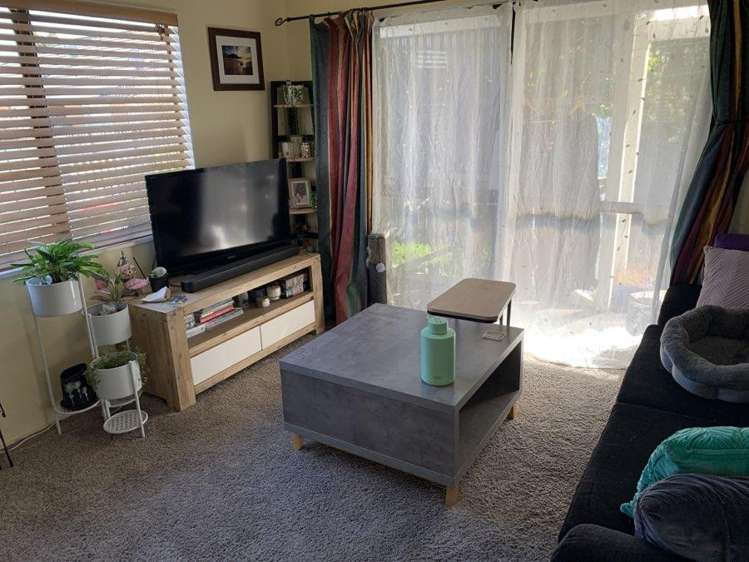 19A Campbell Street 1067_1