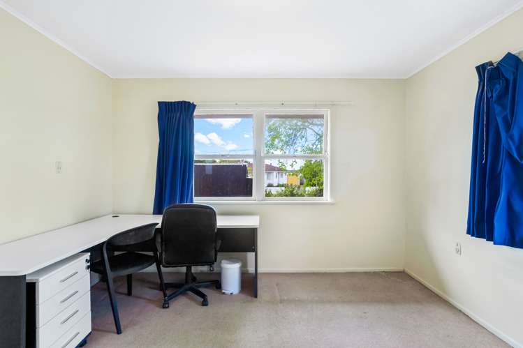 65 Hutchinsons Road Bucklands Beach_18