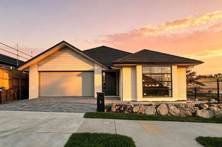 9 Kiwakiwa Street Milldale_0
