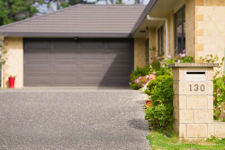 130 Weggery Drive Waikanae Beach_25