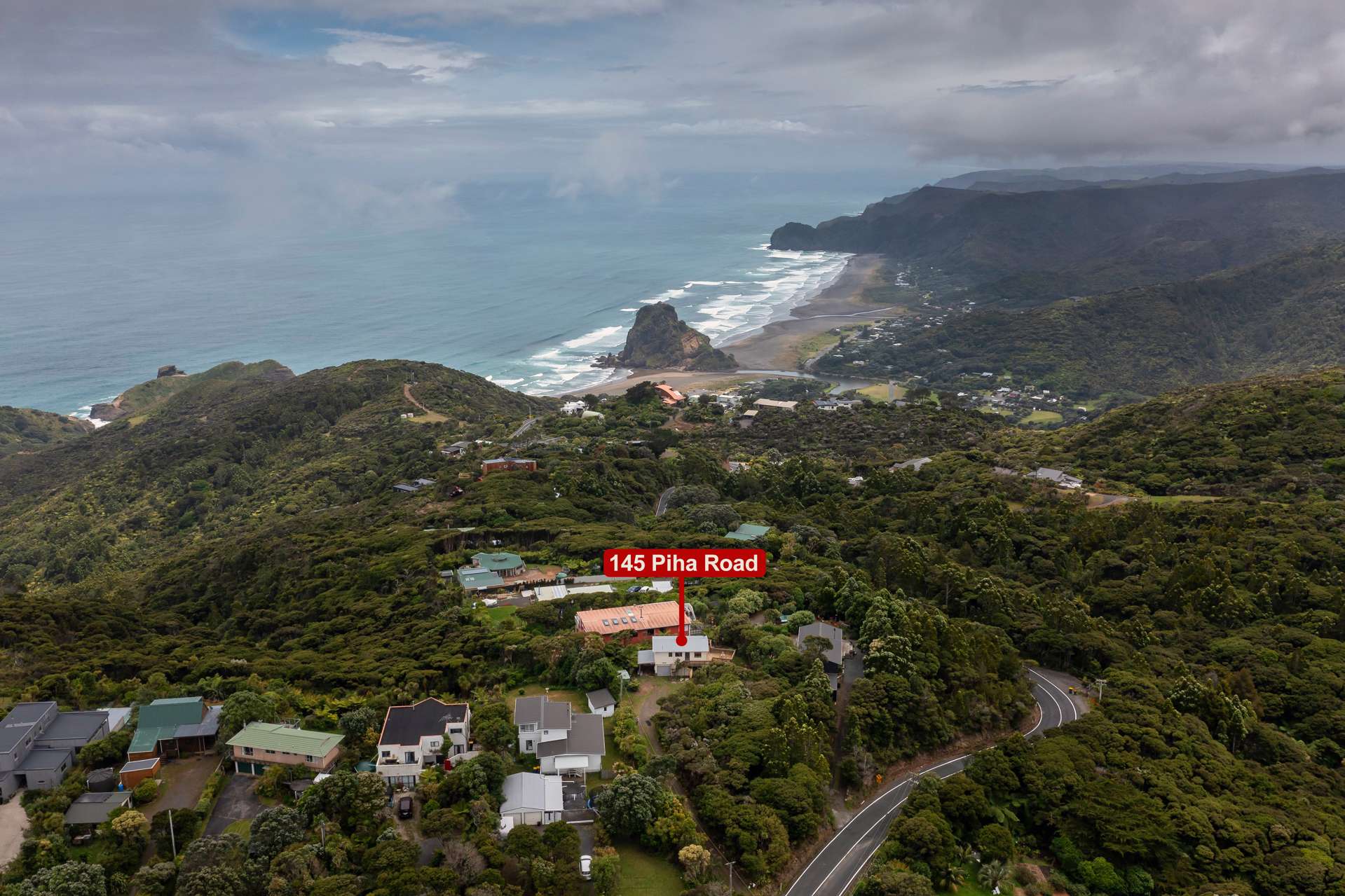 145 Piha Road Piha_0