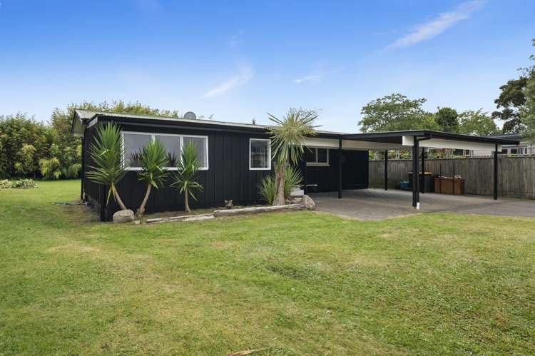 11 Farnworth Avenue_0