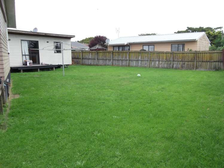5 Lyndon Place Manurewa_22