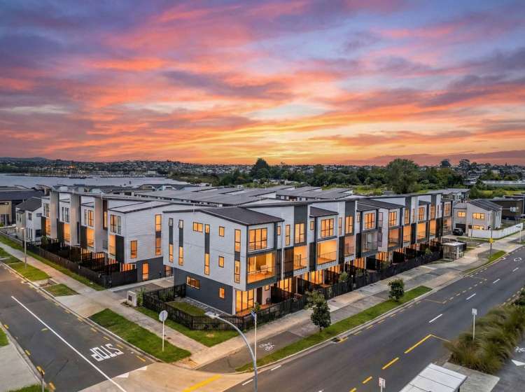 3B Coast Garden Drive_0