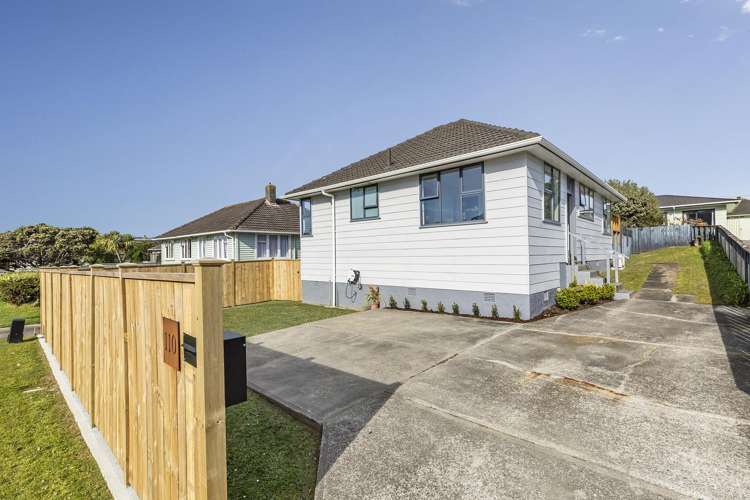 110 Main Road Titahi Bay_22
