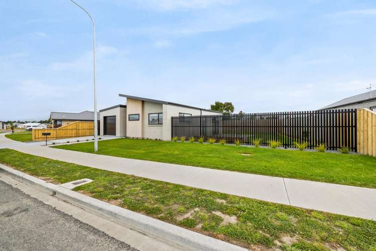 11-17 Greig Crescent - Lifestyle Villas Amberley_23