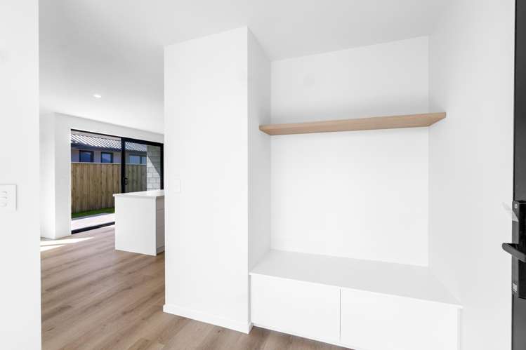 101 Scout Street Rolleston_13