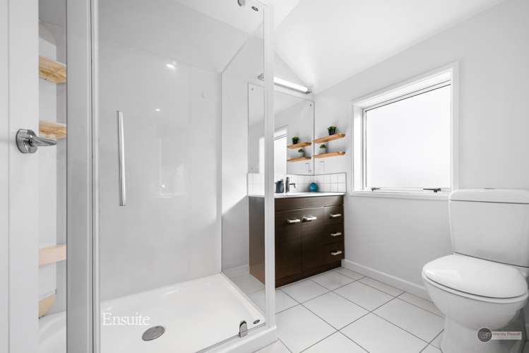 16a Graham Street Petone_12