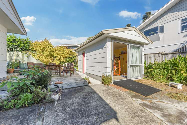 2/3A Suter Street Stoke_13