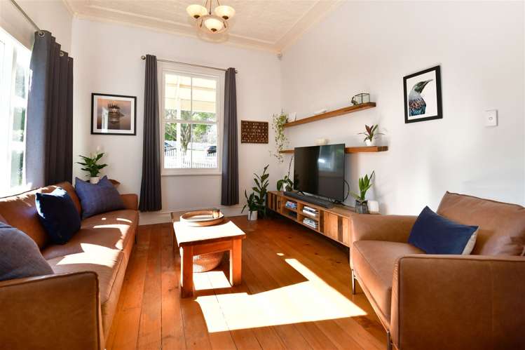 25 Kowhai Street Helensville_20