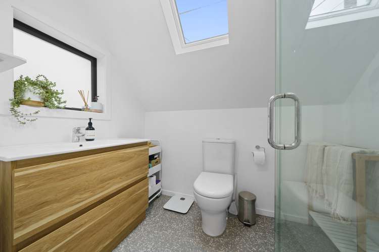 20 Kellsmere Crescent Island Bay_5