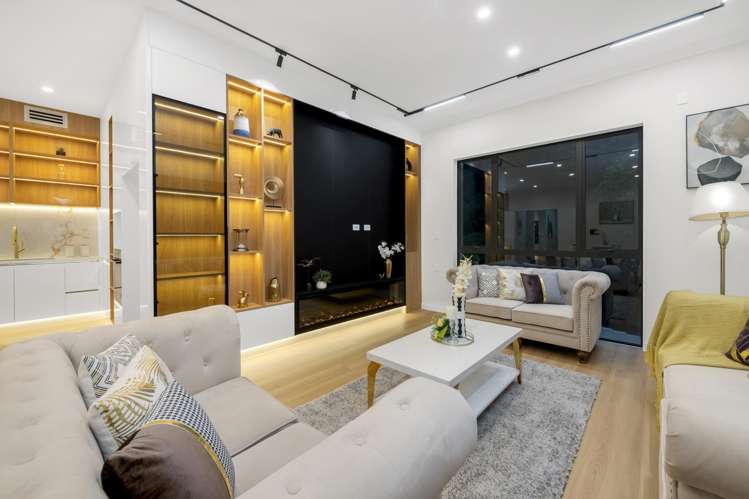 2C Hughs Way Flat Bush_15