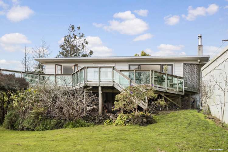 118 Flanshaw Road Te Atatu South_18