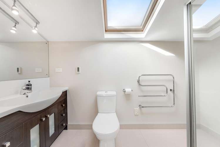 3 Ainwick Road Flat Bush_17