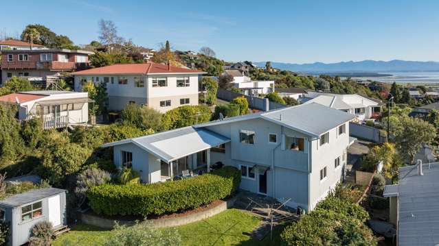 Versatile Home with Views, Gardens & Room to Grow