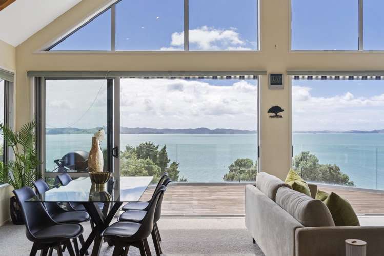 6 Sea View Terrace Maraetai_11