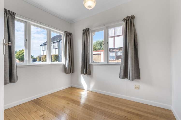 261 Main Highway 1660_9