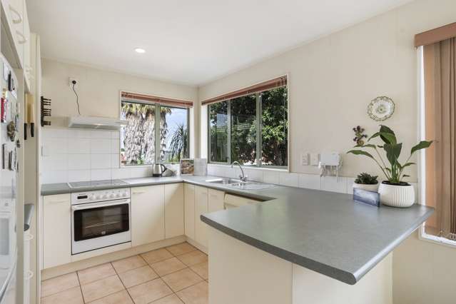 28 Bellville Drive Clendon Park_1