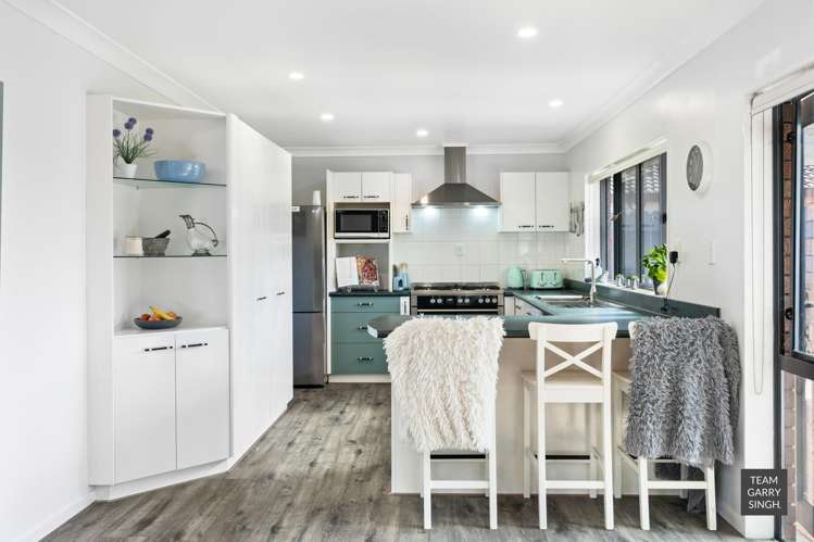 74 Longford Park Drive Takanini_8