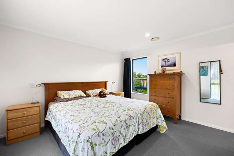 74 Ayrshire Drive Grandview Heights_13