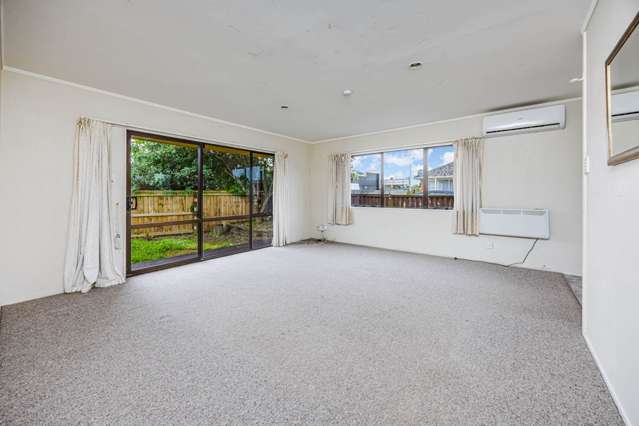 2/8 Latham Avenue Pakuranga_4