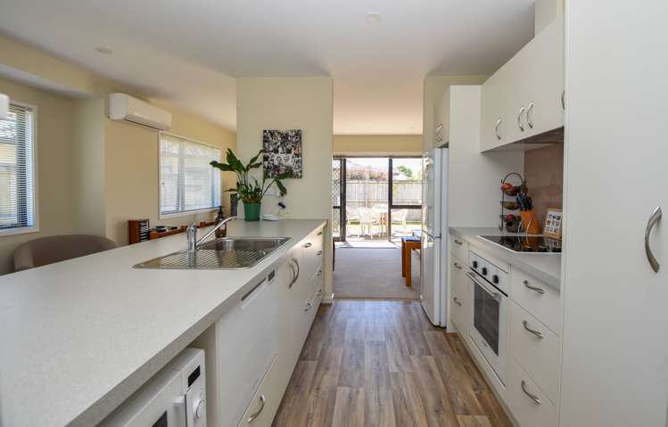 14 Ashmore Park Road Carterton_5