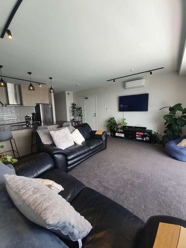 10/4161 Great North Road Glen Eden_3