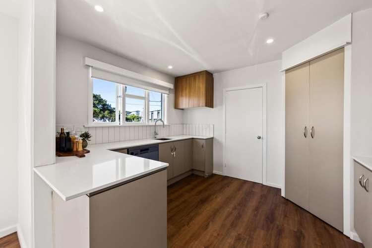 1/303 Burwood Road Burwood_3