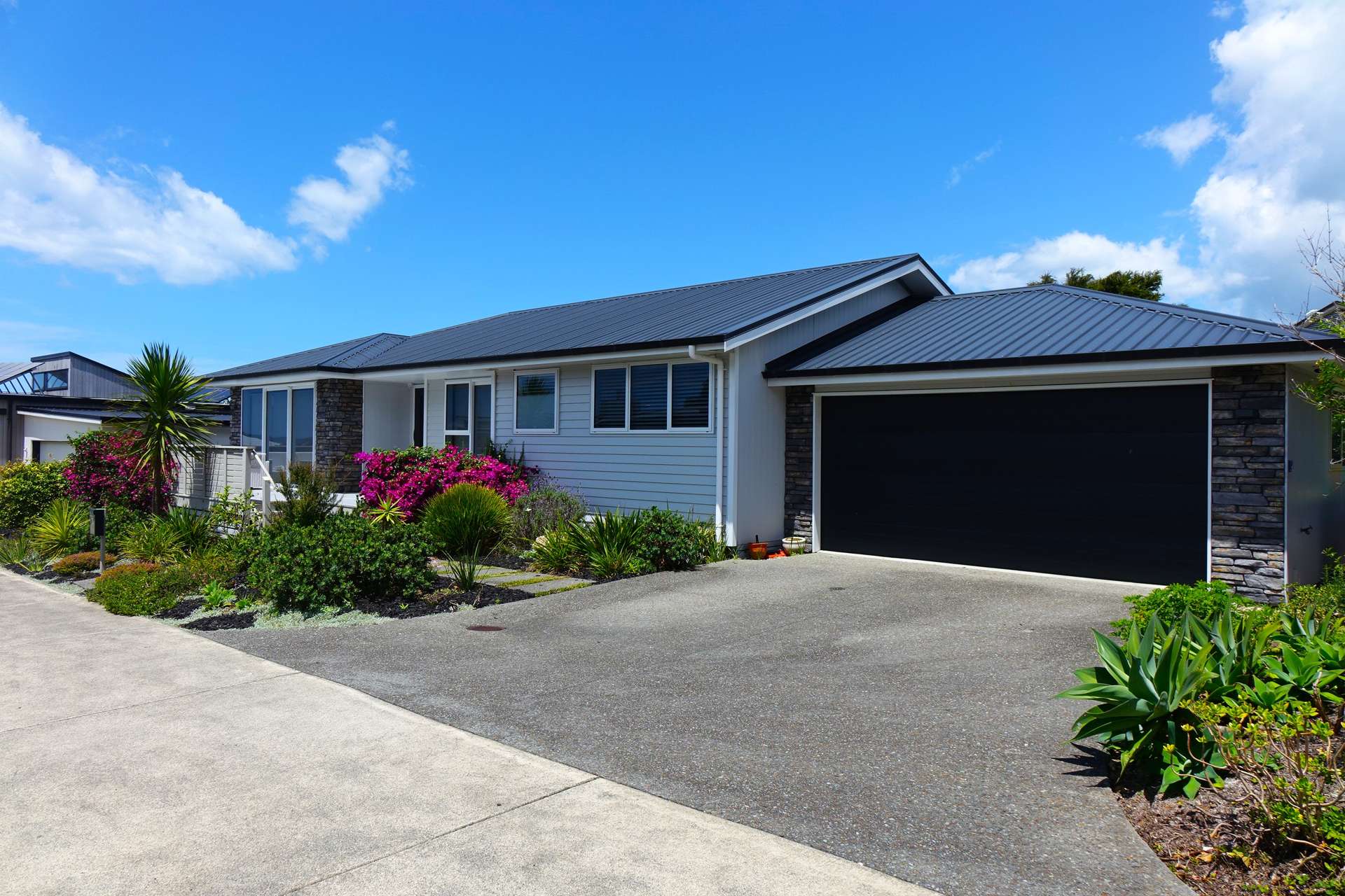 24 Hampton Mews Snells Beach_0