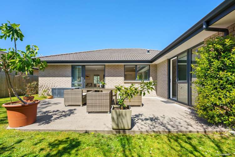 37 Sunningdale Street Wattle Downs_5