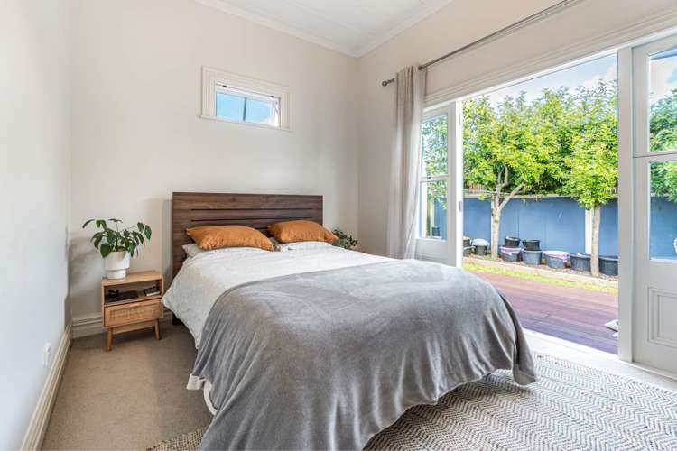 13 Mozeley Avenue Devonport_21