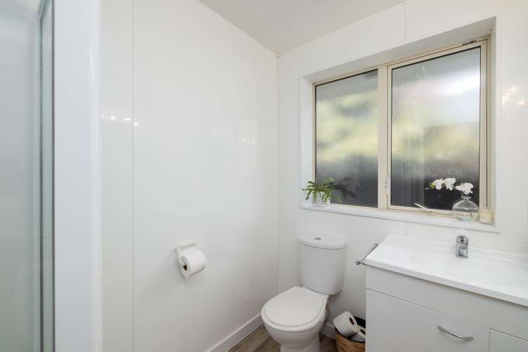 370 Keyes Road New Brighton_10