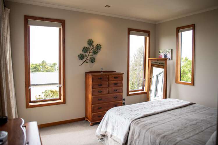 36 Rata Street Kaka Point_17