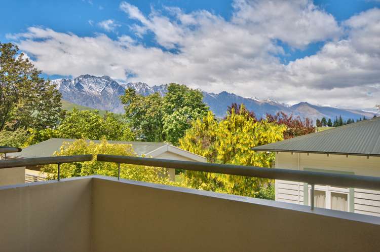 410/7 Adelaide Street Queenstown_10