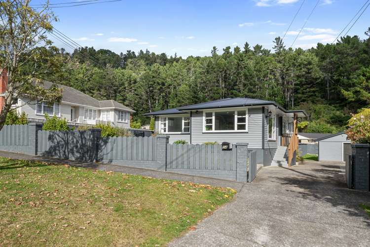 54 Kamahi Street Stokes Valley_24