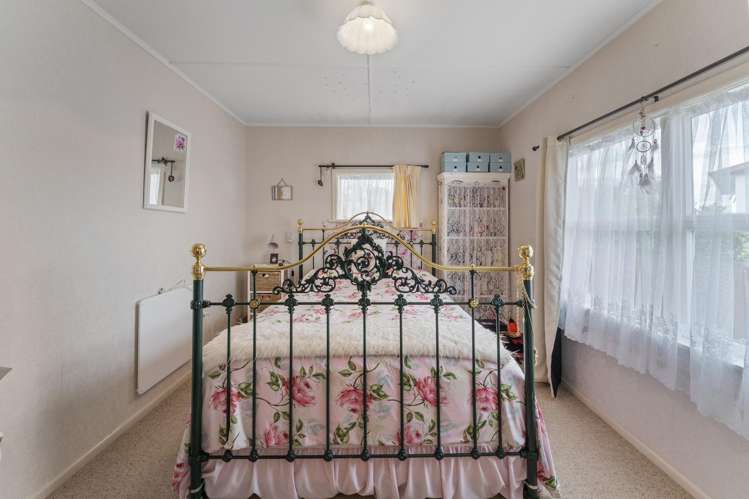 1/18 Fergusson Street Stoke_7