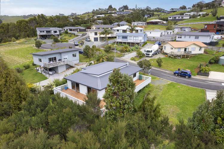 4 Magnolia Drive Cable Bay_21