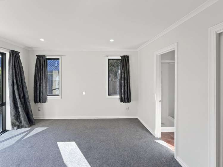 96 Charles Street 11353_8