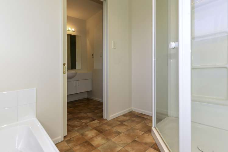 10 Craigieburn Street Darfield_14