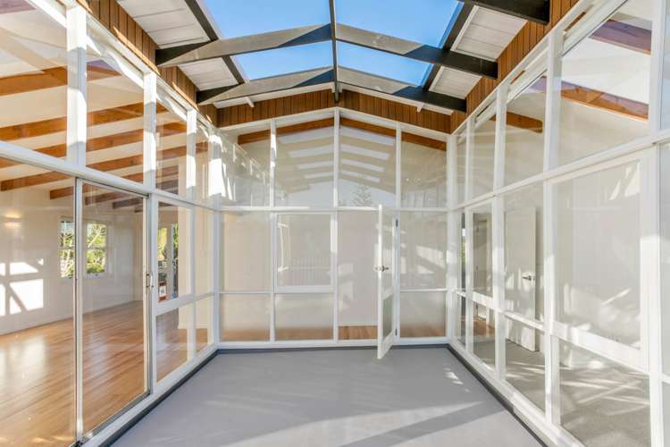 20 Sunray Avenue Titirangi_7