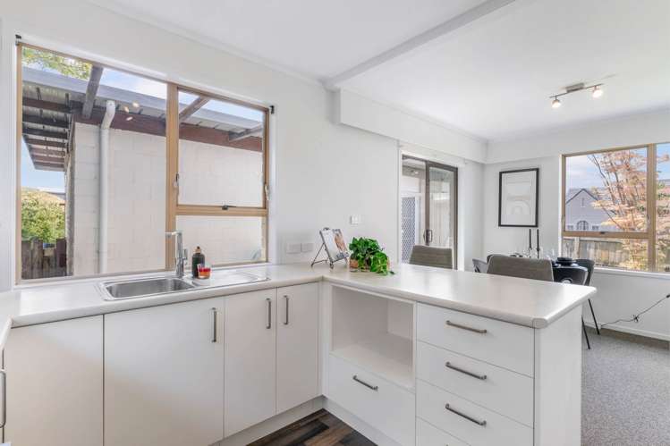 2/14 Edwards Avenue Henderson_9