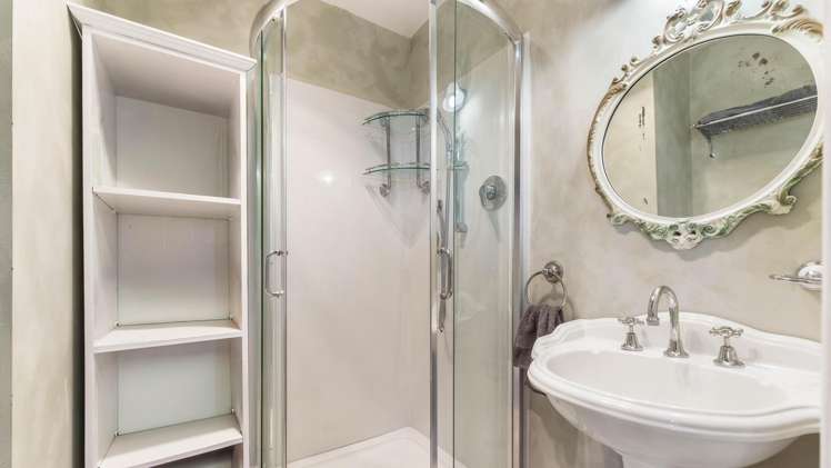15 Kimber Road Bombay_21
