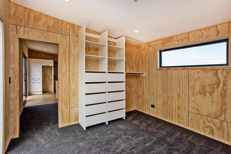 22 Glenda Place Seaward Bush_31