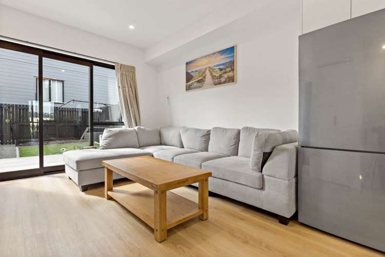 44 Whakatupu Road Flat Bush_1