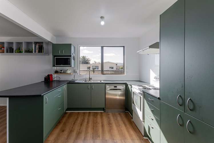 34 Makarini Street Paraparaumu_11