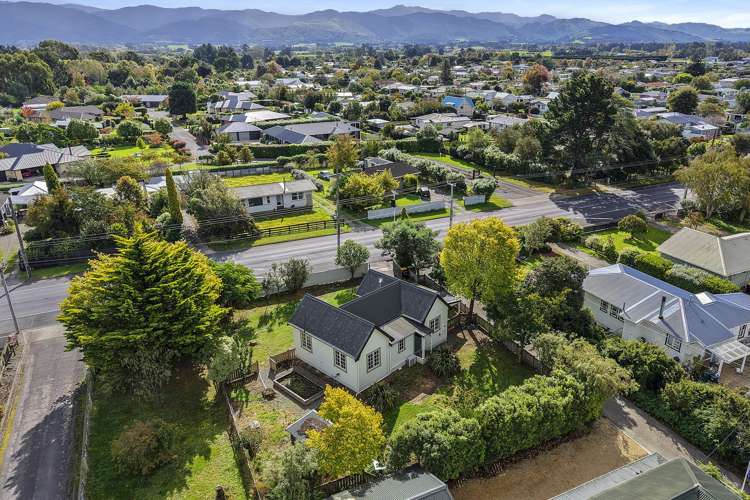 463A High Street South Carterton_20