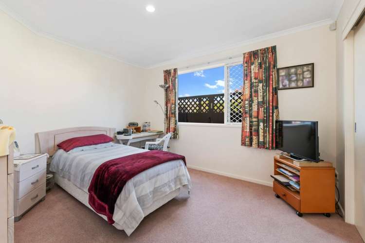 5/262 Centreway Road Orewa_7
