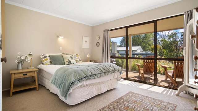 112 Taupahi Road 11211_4