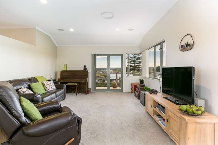 37a The Esplanade Westshore_7