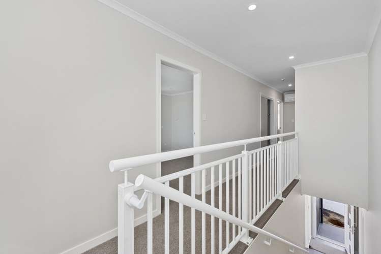 2/120 Horsham Downs Road 2612_12